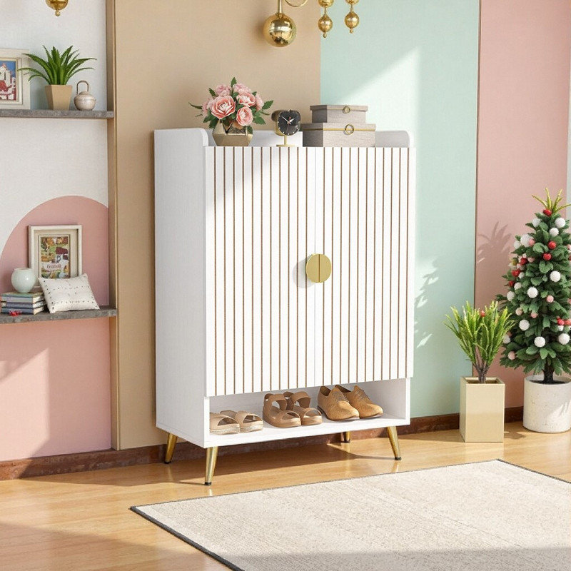 Armoire de rangement à chaussures 29,6 "en bois avec portes et tablettes réglables à 7 niveaux avec pieds et poignées en métal