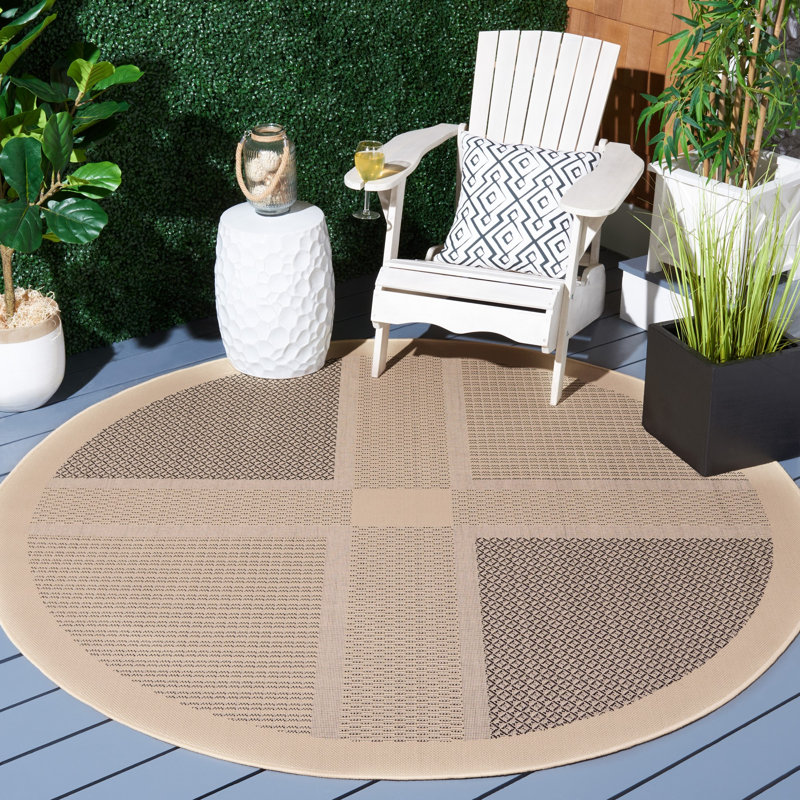 Dirks Performance Geometric Indoor/Outdoor Area Rug