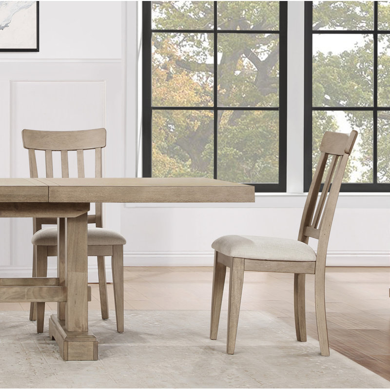 Chaise d'appoint rembourrée à dossier en lattes de bois massif Osbourne, Beige