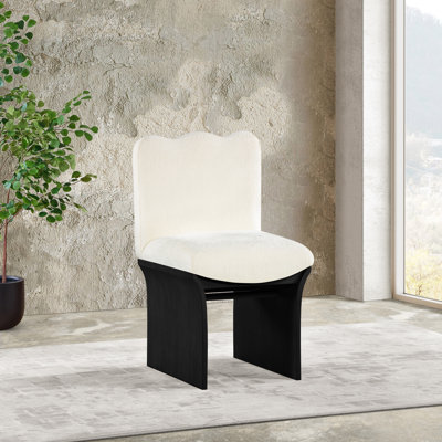 Chaise rembourrée Shaw Cassady