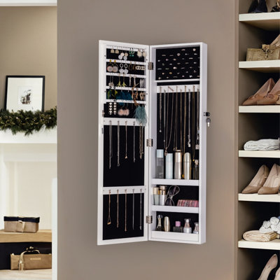 Armoire à bijoux