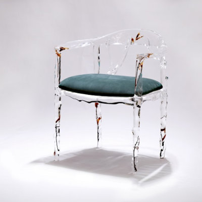 Branched Crystal Chair – Nature-Inspired Elegance