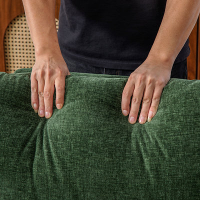 82.68" Wide Extra-Large Double-Seater Sofa, Chenille Upholstered, With Two Armrest Pillows And Two Backrest Pillows, Suitable For Bedrooms, Living Rooms, And Window Seating.Green