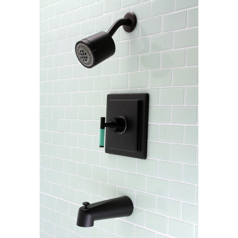 Robinet de baignoire et douche à pression équilibrée à poignée simple Kingston Brass Kaiser, Noir mat
