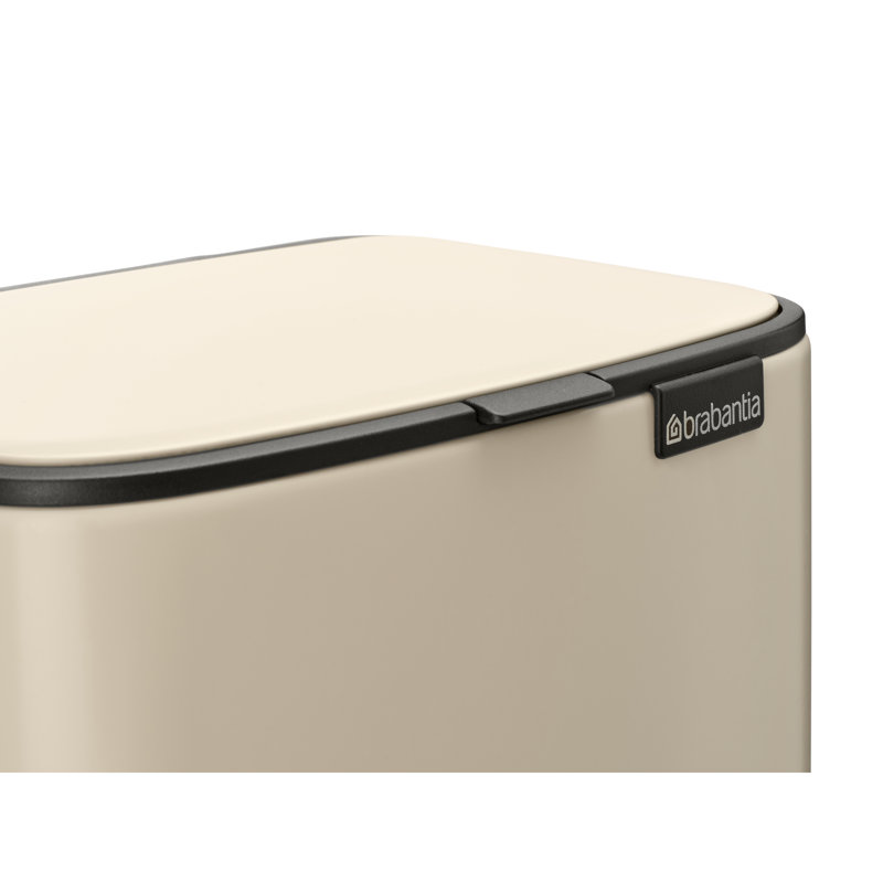 Poubelle à pédale Bo, 1,8 gallon (7 litres), Beige doux