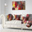 Coussin décoratif rouge à motif décoratif abstrait