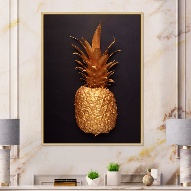 Fruits tropicaux peints en or sur fond noir III - reproduction sur toile, Cadre flottant en érable, H 44 po x l 34 po