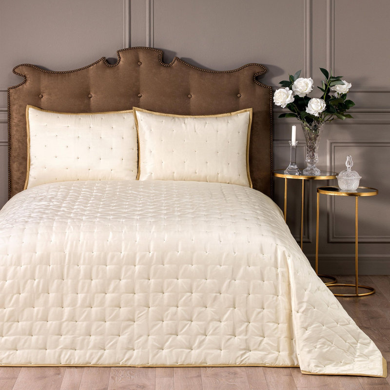 Louis Coverlet, Twin Bedspread