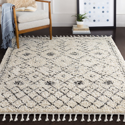 Mossy Moroccan Charcoal Grey/Beige Area Rug