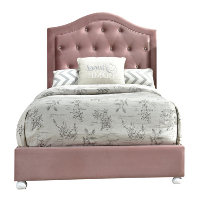 Remmie Pink Tufted Headboard Platform Bed