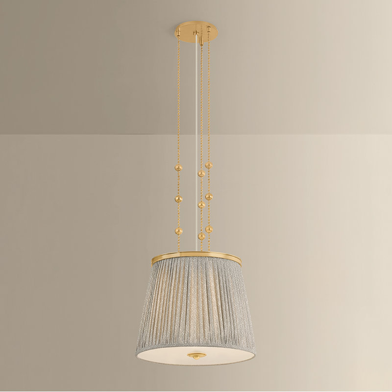 Valeria Pendant, 1, 18