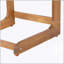 Table d'appoint en forme de C en bois d'acacia Ashwell, durable et polyvalente pour les espaces de vie modernes