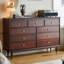 Armoire d'appoint en noyer massif