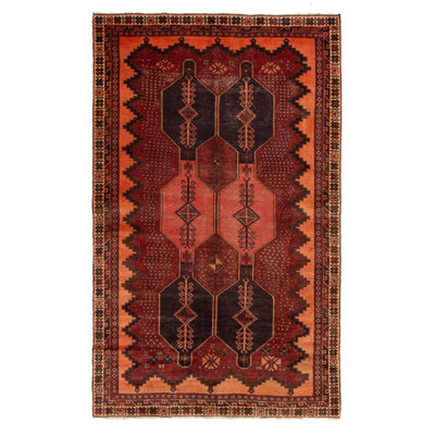 Carrillo Red Rug 4'5" x 7'5"