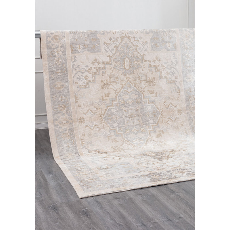 Sheldahl Vintage Look Hand Loom Indoor / Outdoor Area Rug, Rectangle 6'6" x 9'10"