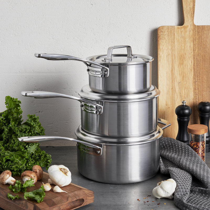 Demeyere Essential 5 5-Ply Stainless Steel Saucepan with Lid, 1.5 Qt.