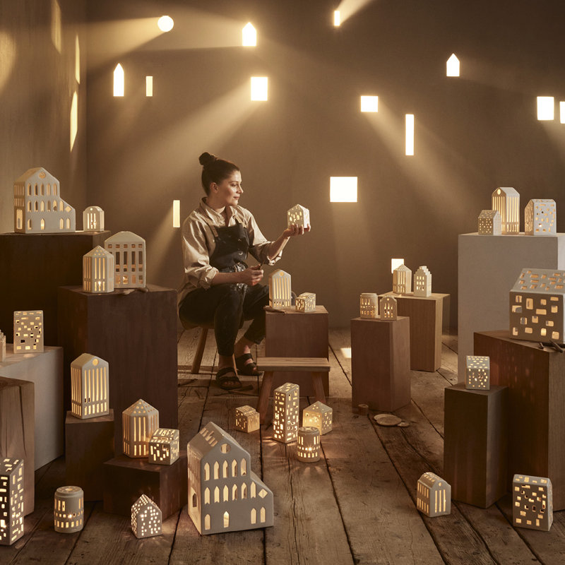 Urbania Lantern