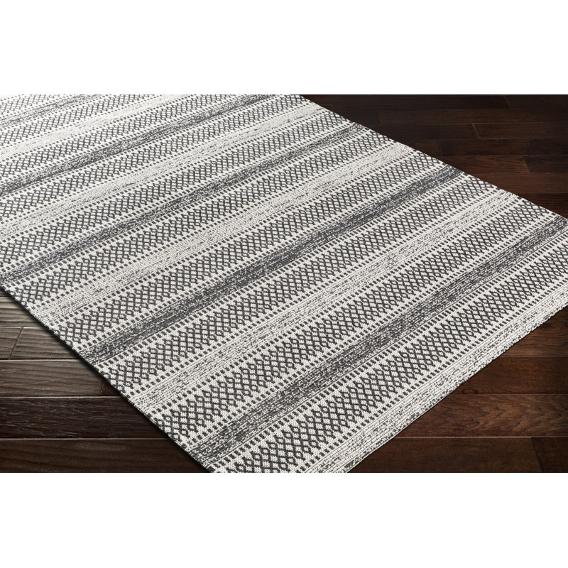 Capen Cotton Southwestern Indoor Rug, Rectangle 6'7" x 9'