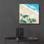  «Waikiki» par Meredith Howse, art mural en verre acrylique, 12 po x 12 po