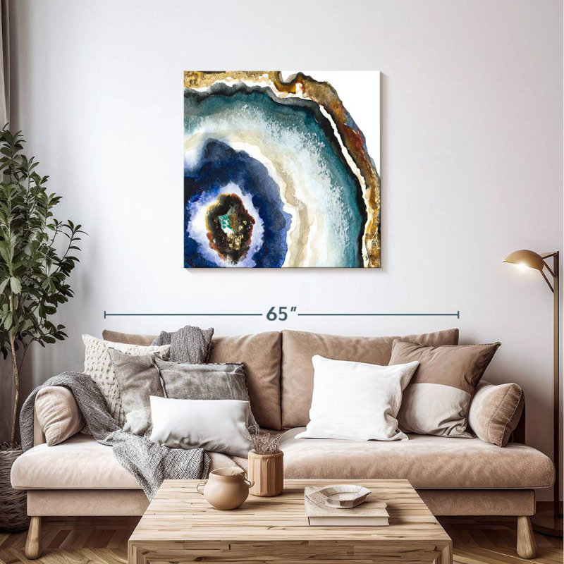 Avery Up Close Agate II, 36" H x 36" W