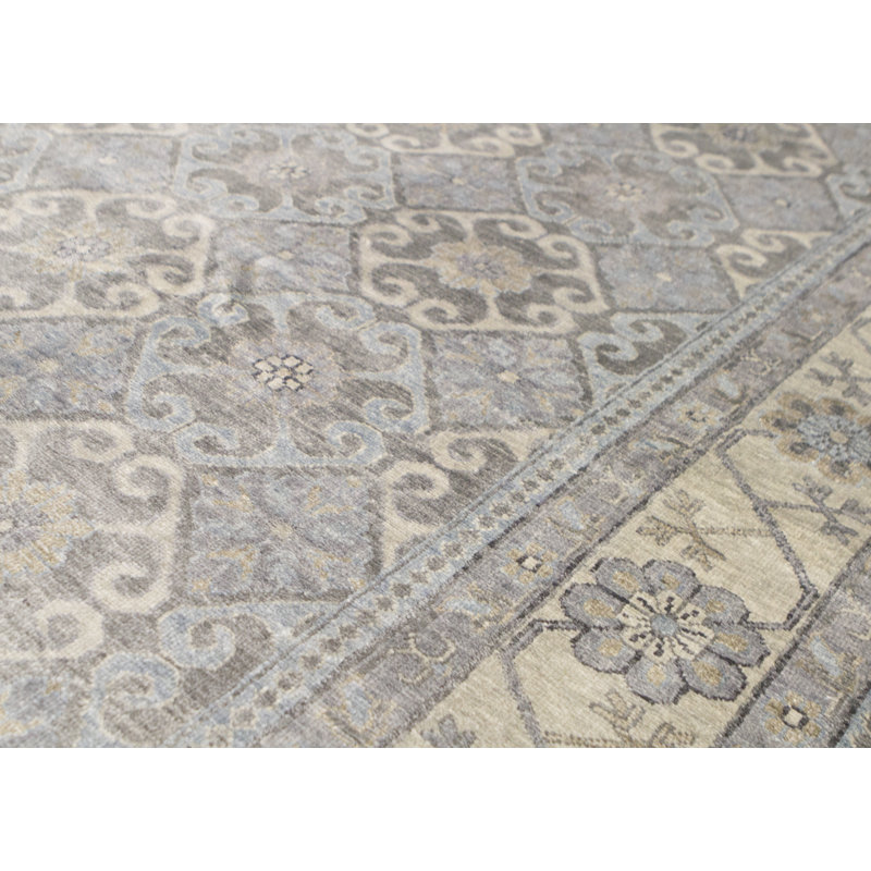 Oriental Area Rug in Light Blue/Light Purple/Beige