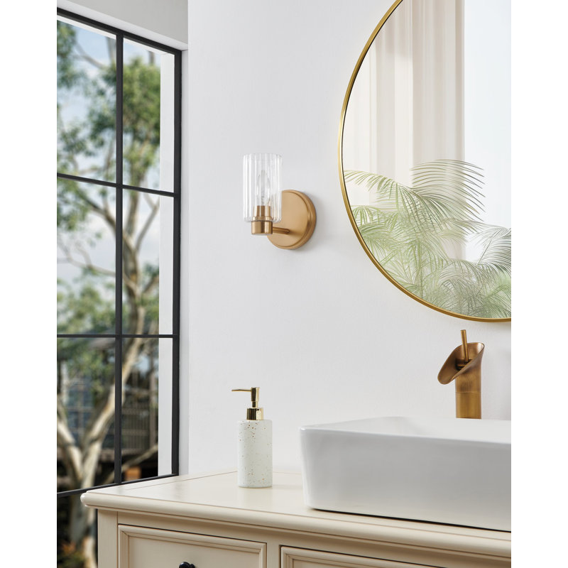 Éclairage pour salle de bain 5 lumières Dungannon, Doré, H 7,25 po x l 5 po x P 5,75 po