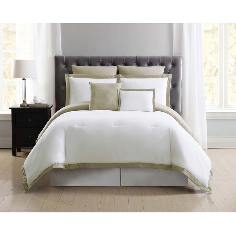 Full White Microfiber Reversible Bed in a Bag Set