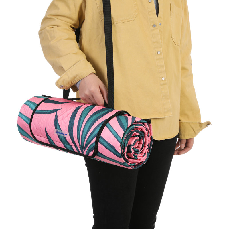 GCM87KJ Picnic Rug Large Mat For Camping, Park, Garden, Beach, Water Repellent, Machine Washable, Foldable, Fern And Pink