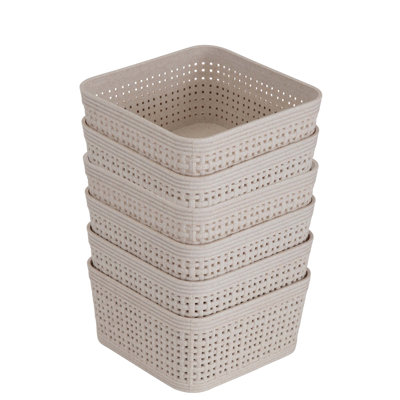 Simplify Plastic Decorative Basket