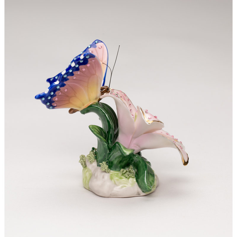 Dermaine Figurines & Sculptures