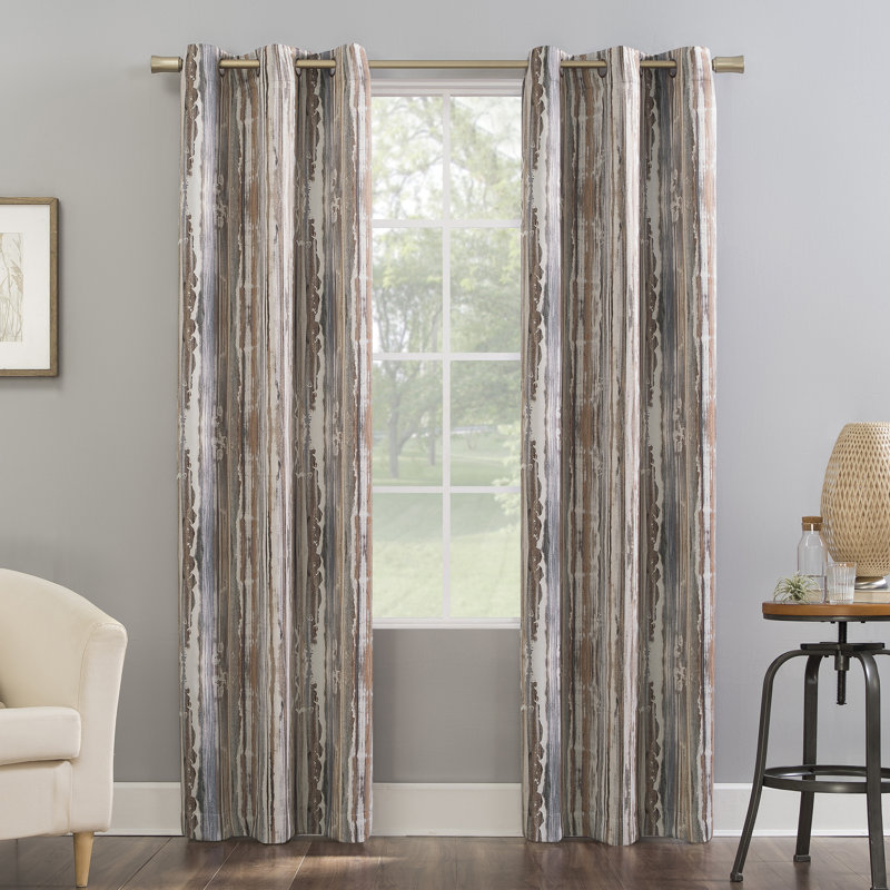 Panneau de rideau occultant à motif abstrait avec œillets - Basics by Wayfair ™, Cèdre orange, 40 po x 95 po
