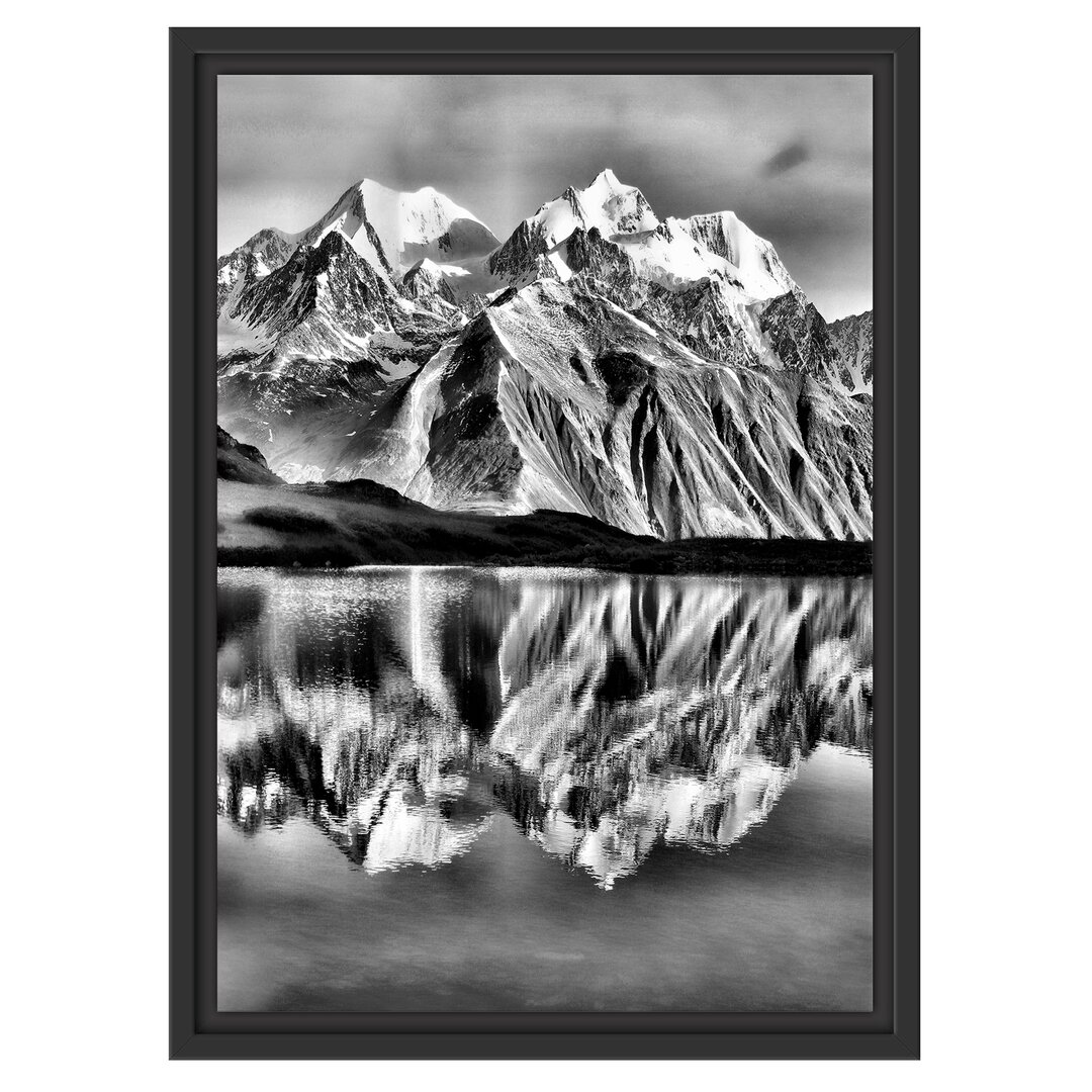 Gerahmtes Wandbild Berge am See