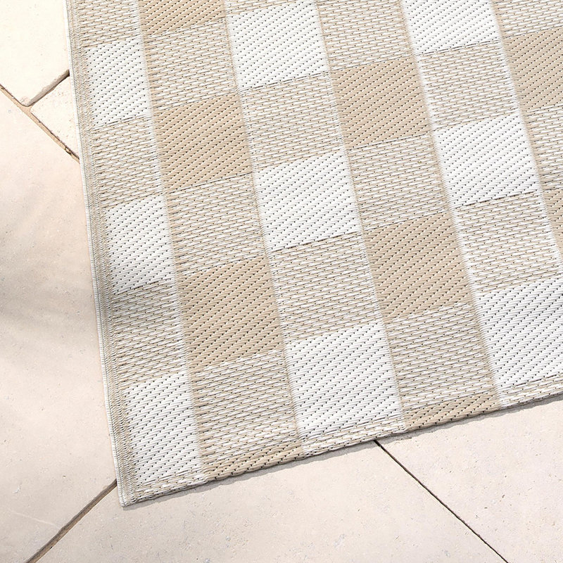D & D Gingham Outdoor Rug, Natural