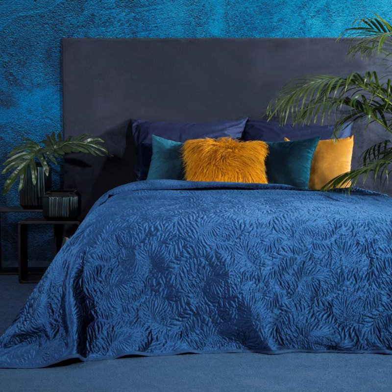 Rameriz No Pattern Bedspread