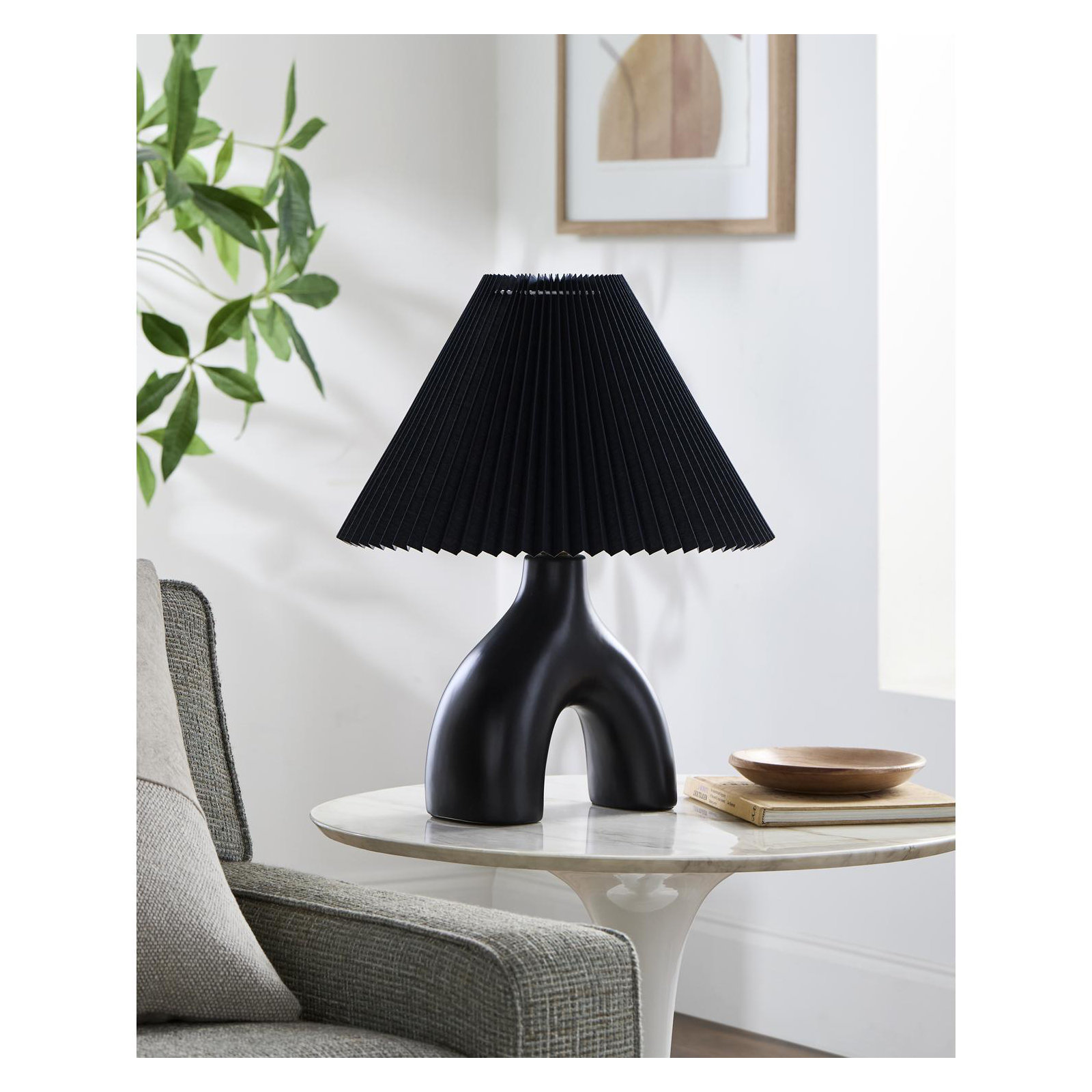 Celes Table Lamp, Black, Black
