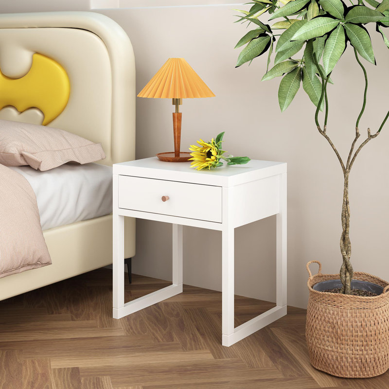 Table de chevet blanche moderne avec tiroir, table de chevet minimaliste avec poignée en bois, table de bout compacte pour chambre à coucher, appartement ou petits espaces, assemblage facile