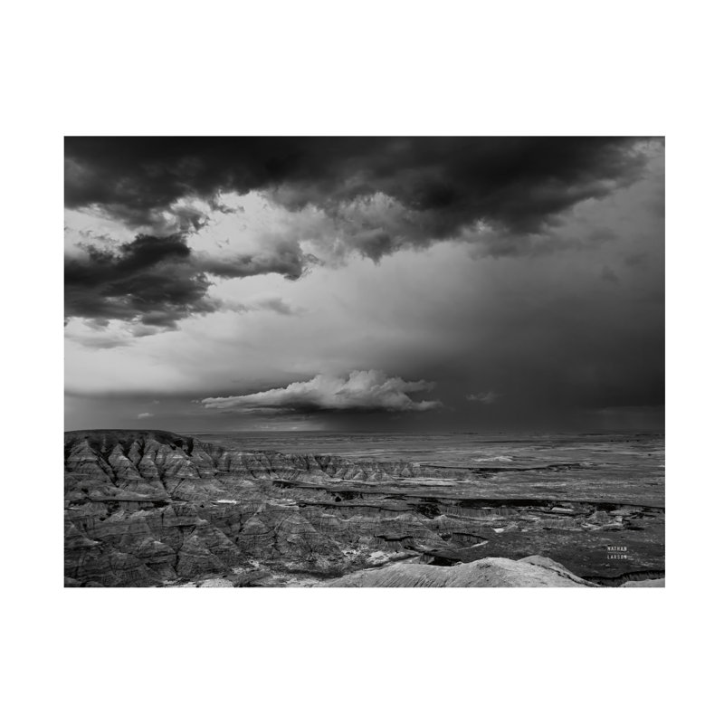 Art mural sur toile tendue - «Badlands Brewing» de Nathan Larson pour décoration de salon, de chambre à coucher ou de bureau - 24 x 32