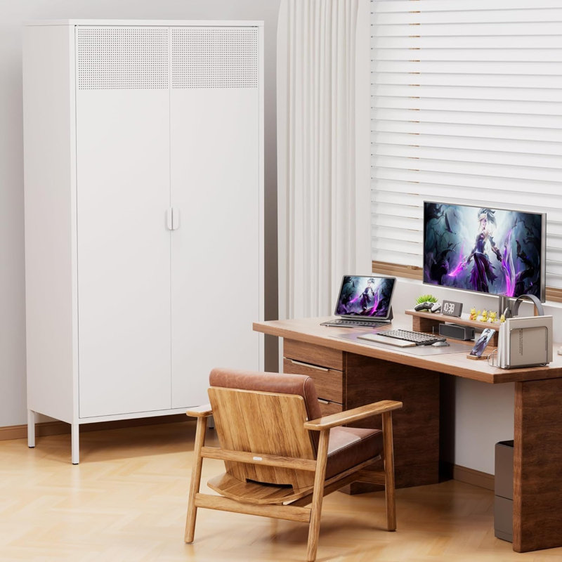 Armoire en métal, Satin