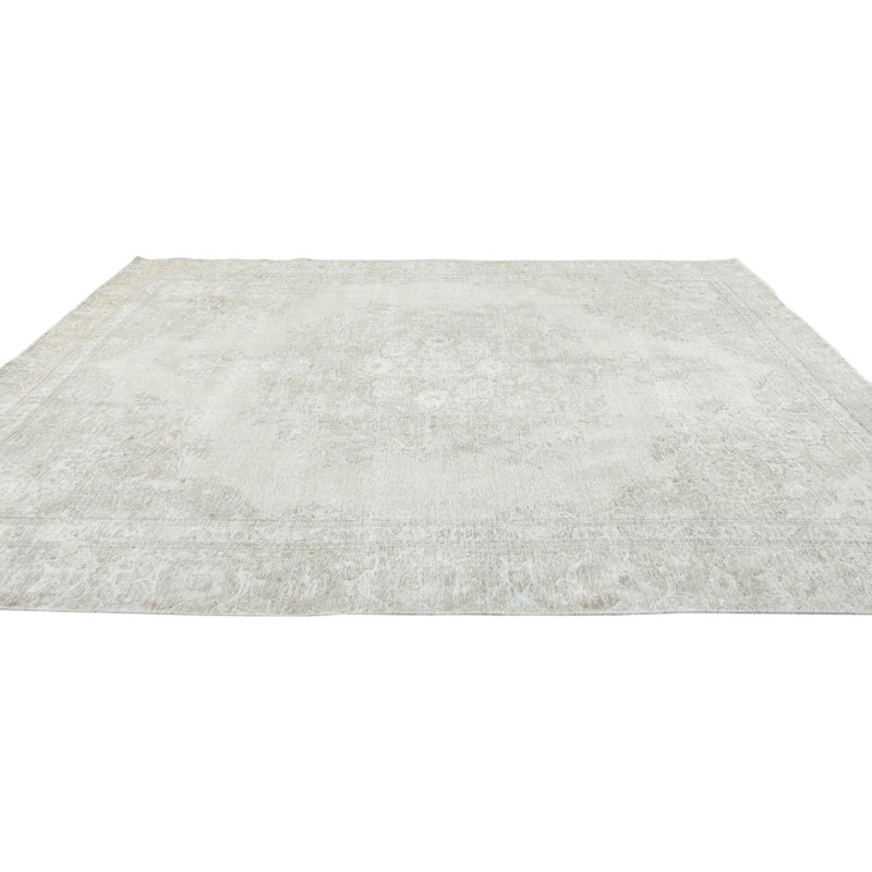 Tapis oriental délavé 8 pi 3 po x 10 pi 9 po