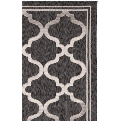 Bermuda Performance Machine Washable Geometric Indoor/Outdoor Area Rug