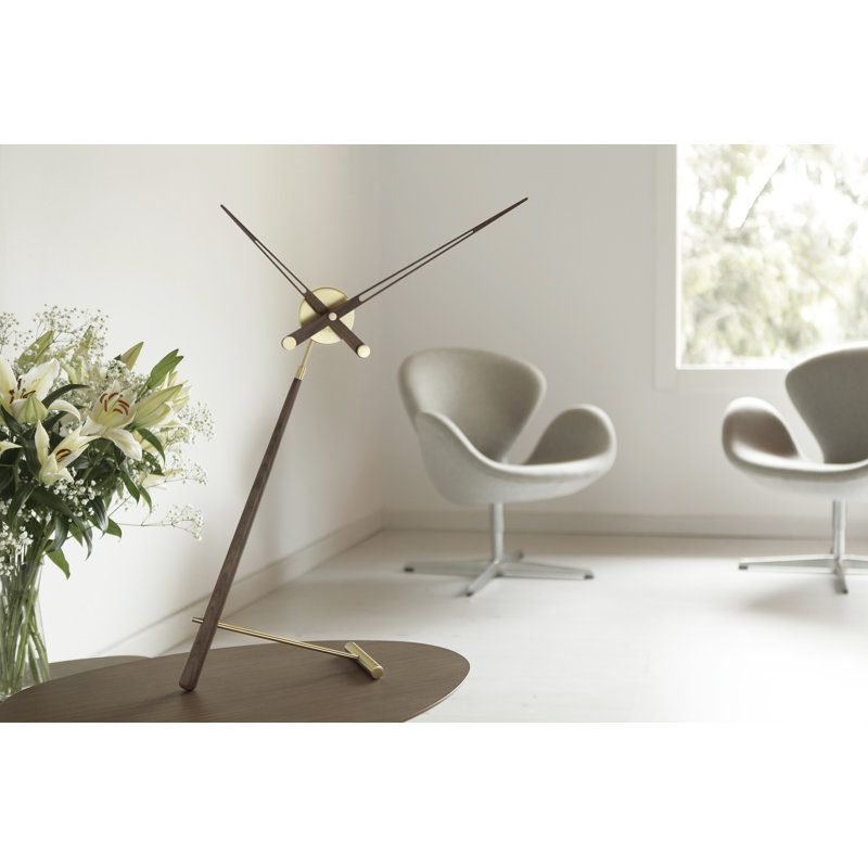 Puntero Clock, Cedar