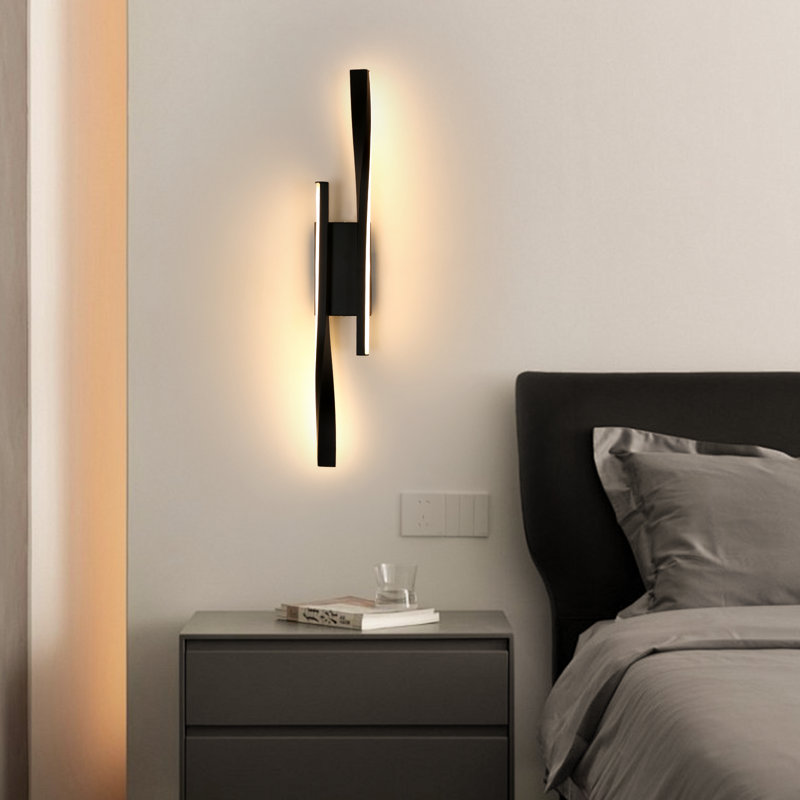 Black Aluminum LED Bar Sconce