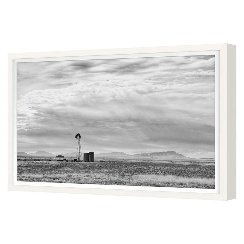 «Fall 2022 The Windmill», impression encadrée sur papier par Jean Cornell, Cadre simple blanc, H 30 po x l 45 po
