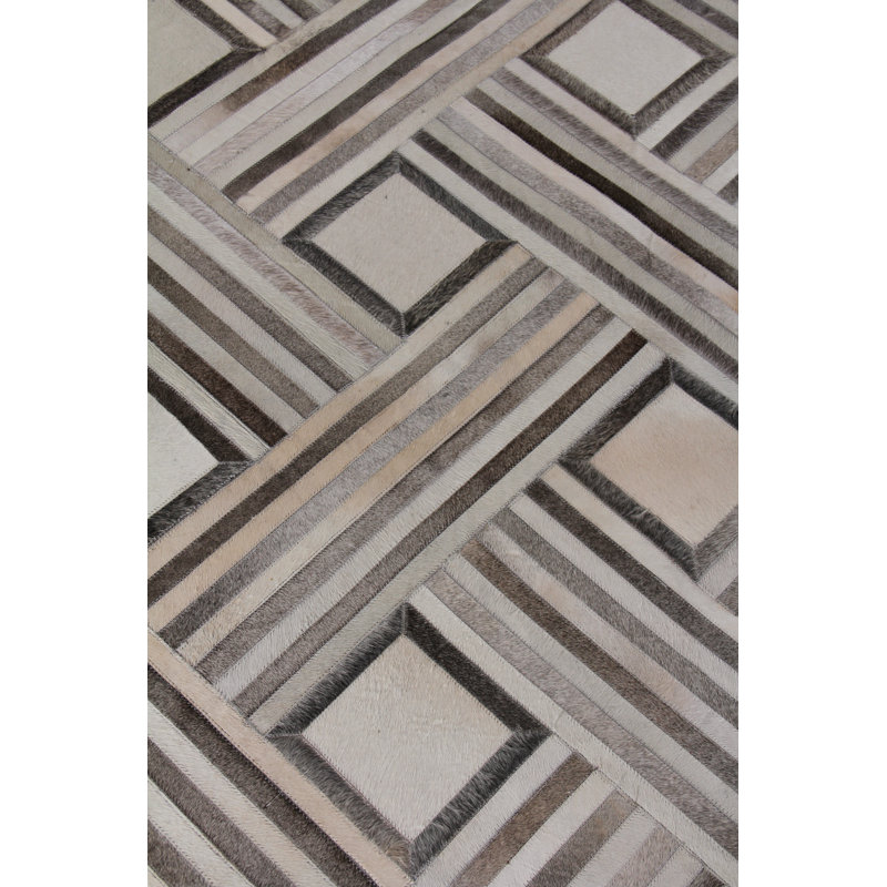 Natural Hide Cowhide Geometric Area Rug, Rectangle 5' x 8'