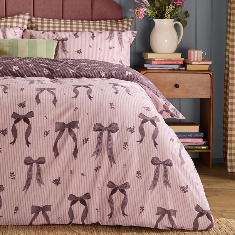 Belle Stripe Striped Duvet Cover Set, King Duvet Cover Set + 2 Pillowcases, Pink/Purple Striped