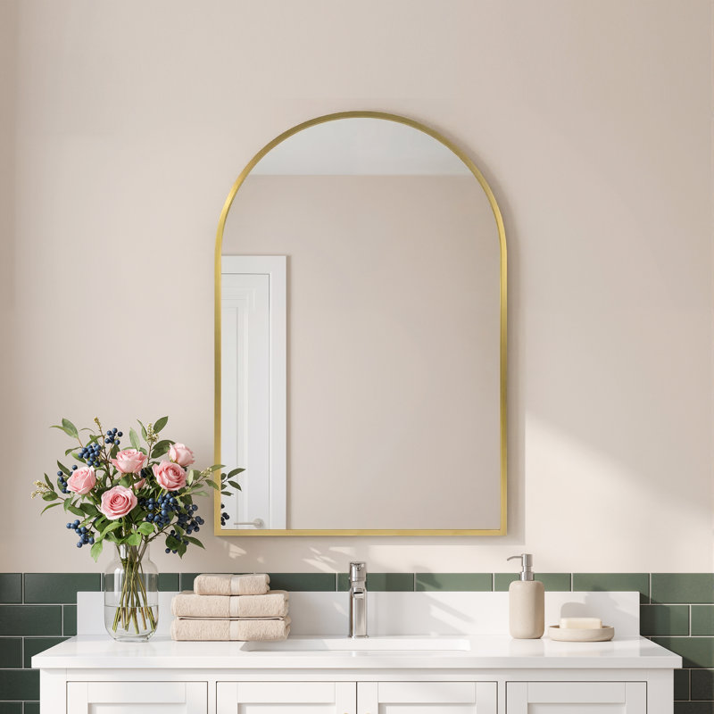 Pharmacie moderne encastrée ou à fixation en surface avec miroir, H 36 po x l 24 po, Gold