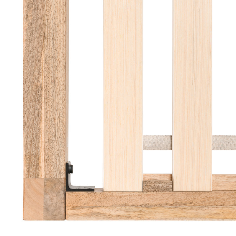 Barroso Solid Wood Queen Platform Bed in Natural, Queen, Natural