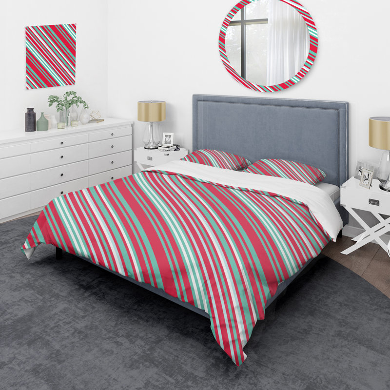 Red and Green Striped Pattern - Abstract Duvet Cover Set - Microfiber Polyester, King Duvet Cover + 2 King Shams