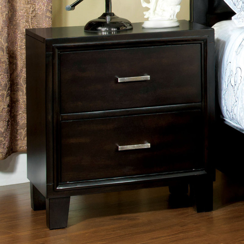 Keilianys Solid Wood Piece Bedroom Set