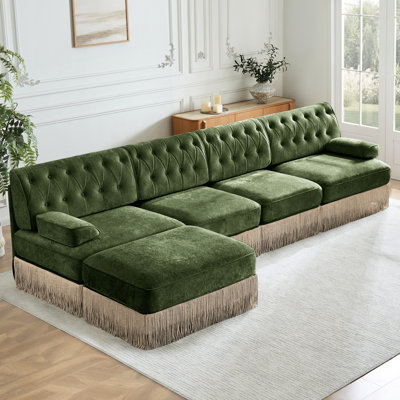 Modulaire à 4 places avec une forme en L de 135 po, un style, un revêtement en velours, une jupe à pampille et un tissu polaire doux et pelucheux pour le salon et la chambre à coucher